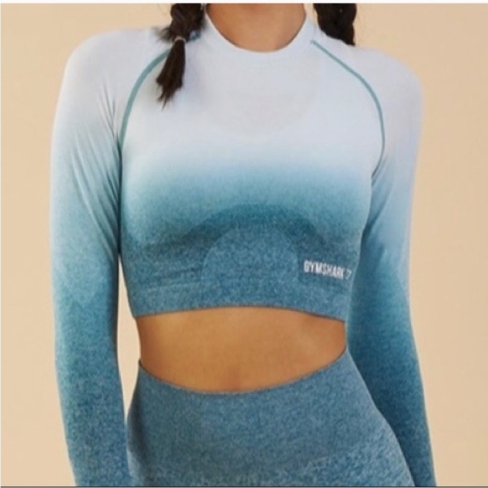 Gymshark Ombré Blue Long‎ Sleeve Crop Top